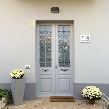 Civico 51 Bed & Breakfast 3*